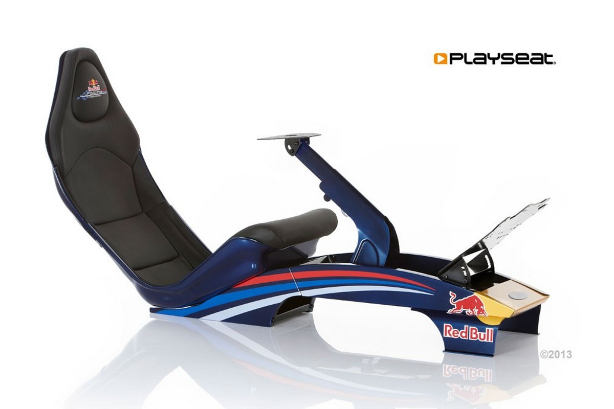Red Bull Racing, playseat simulator –